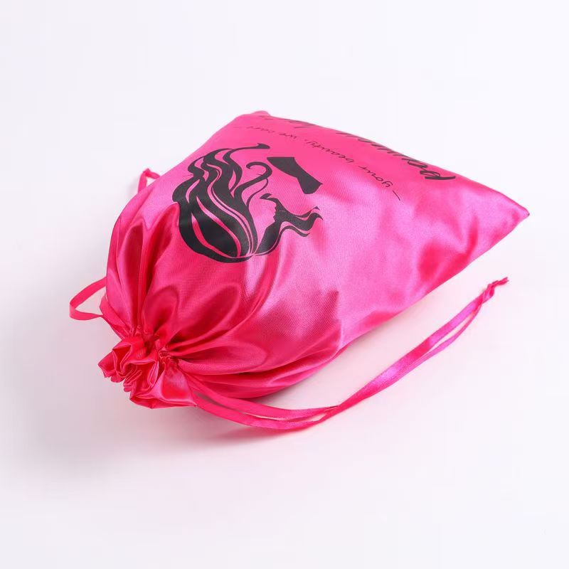 Free Gifts: 1 Pink Storage Bag, which is used to store wigs